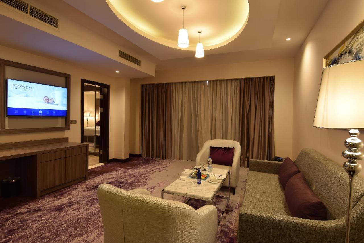 Paradise Elite Hotel Al-Tahlia Jeddah Exterior photo