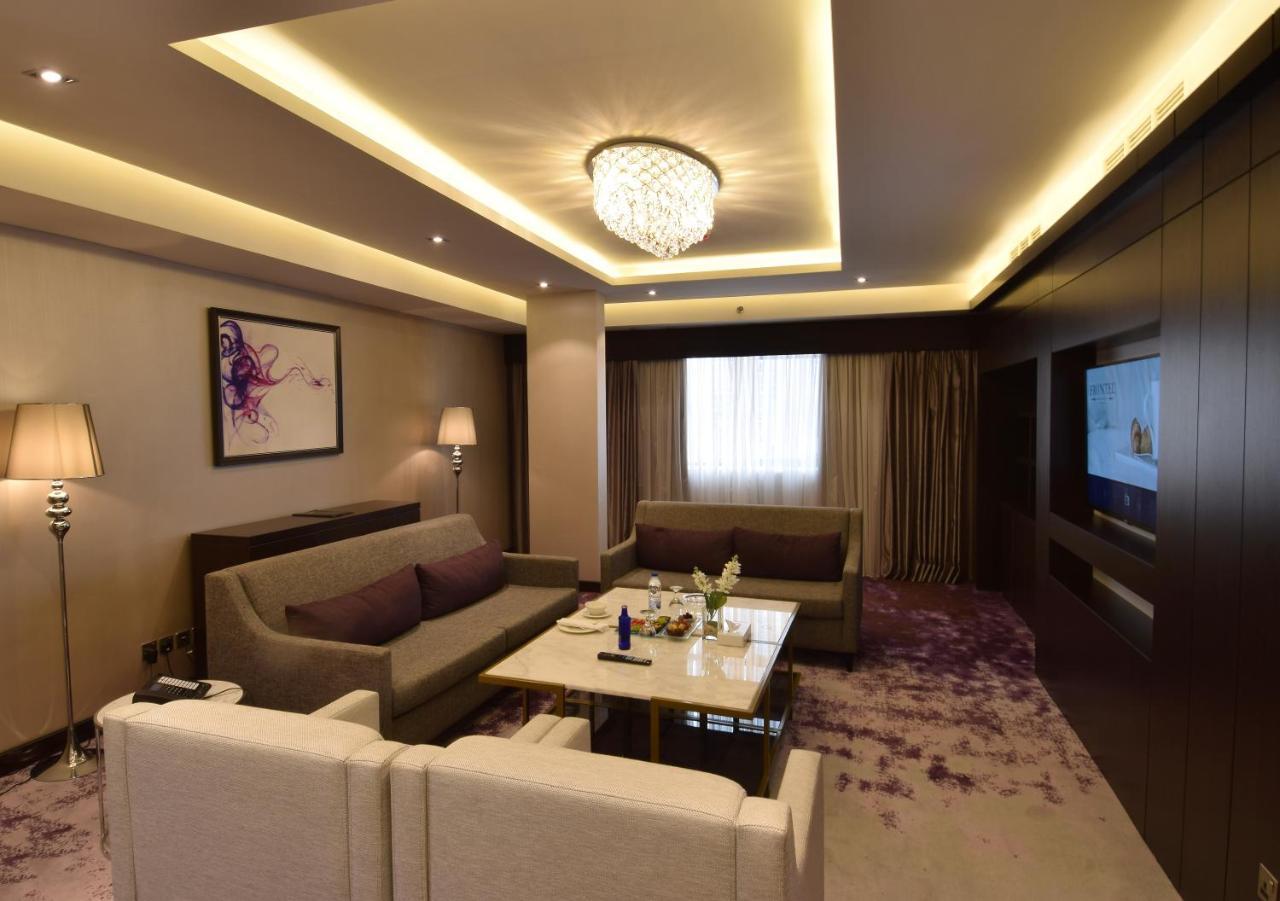 Paradise Elite Hotel Al-Tahlia Jeddah Exterior photo