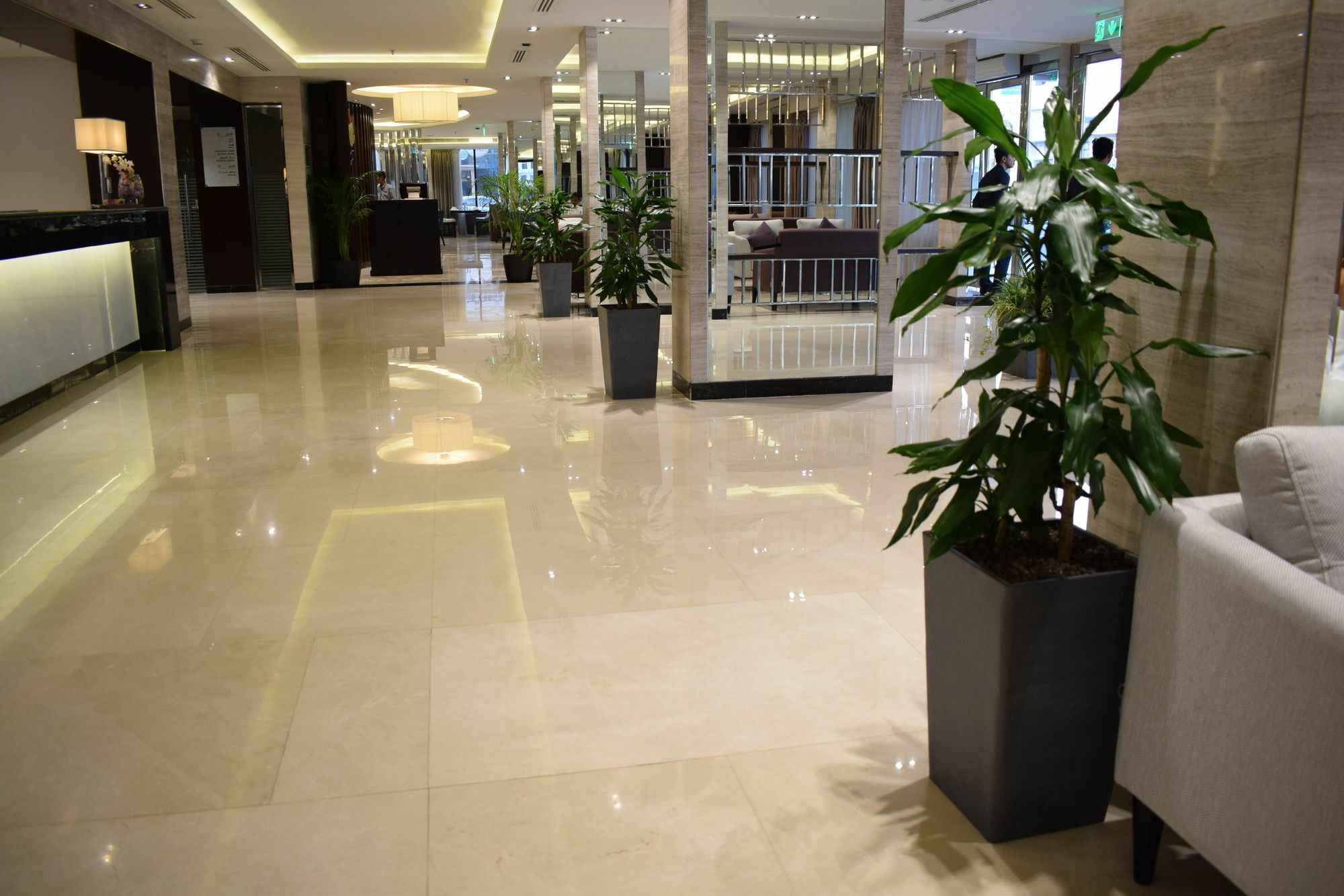 Paradise Elite Hotel Al-Tahlia Jeddah Exterior photo